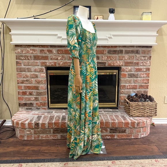 NWT BETSEY JOHNSON Tropical Smocked Green and Yellow Maxi Dress - Picture 6 of 17
